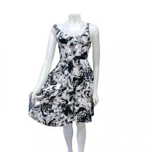 Ariella Black White Midi Fit & Flare Dress Size Large